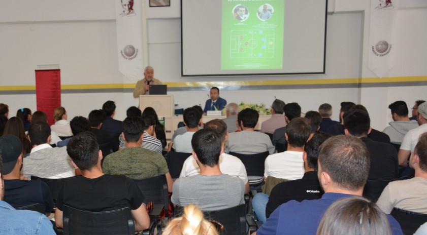“Türk Futbolunun Potansiyeli ve Mevcut Durum Analizi” konferansı gerçekleştirildi 