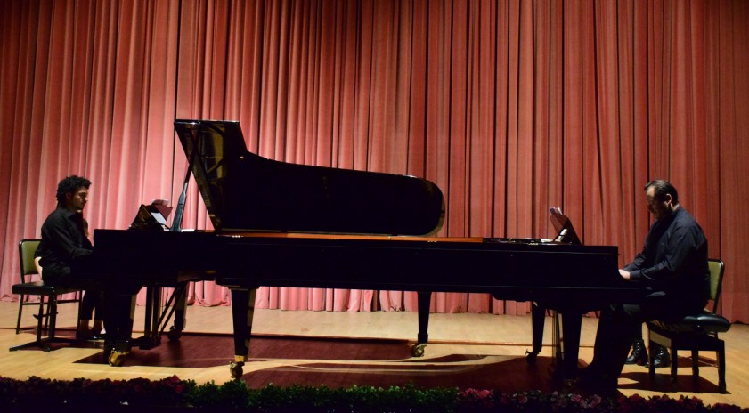 Piyano Günlerinde iki piyano konseri