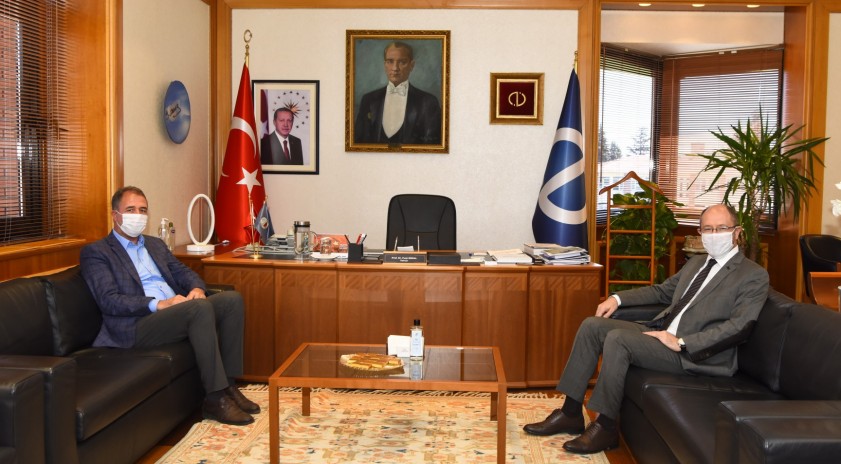 Sarıcakaya Belediye Başkanı Çam, Rektör Erdal’ı ziyaret etti