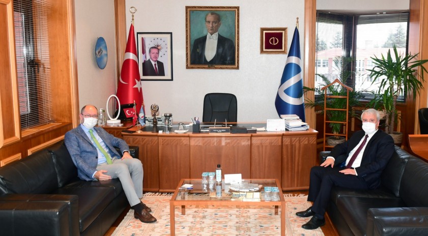 YÖK Yürütme Kurulu Üyesi Prof. Dr. Gündoğan’dan Rektör Erdal’a ziyaret 