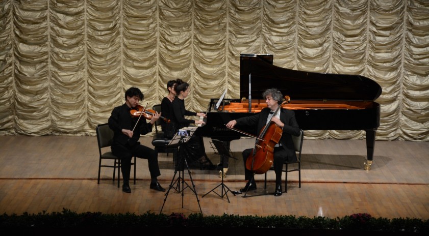 ''Ulucan Trio” müzikseverlerden yoğun ilgi gördü