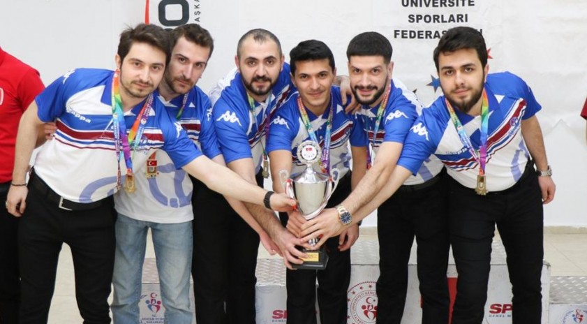 Anadolu Üniversitesi bilardo takımı şampiyon oldu