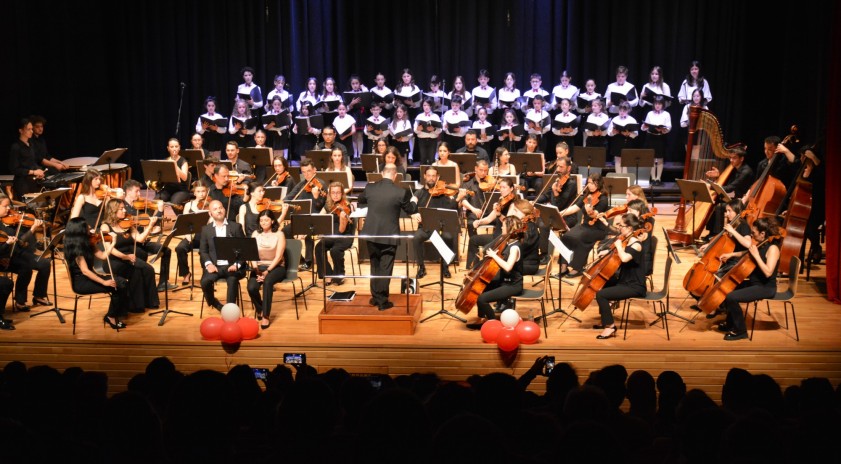 Üniversitemizde “23 Nisan Ulusal Egemenlik ve Çocuk Bayramı Konseri” gerçekleştirildi  