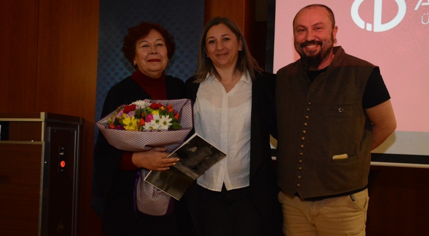 Anadolu Üniversitesi’nde “Seramik Uygarlıktır” konferansı