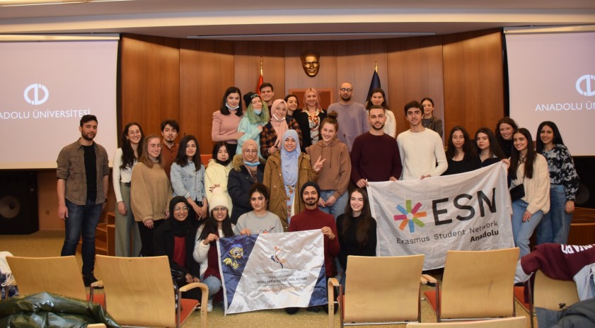 Üniversitemizde Erasmus+ öğrencileri oryantasyon toplantısında buluştu