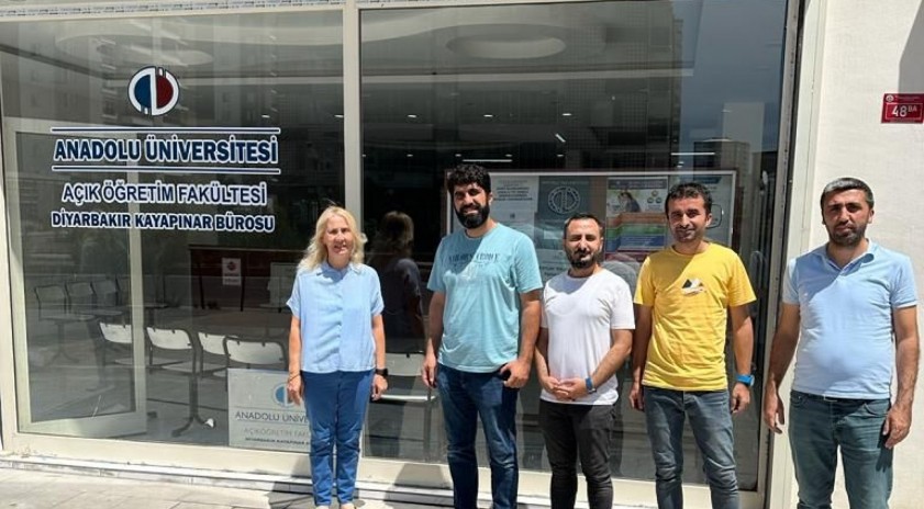 Deprem bölgesindeki AÖF büroları hizmet vermeye devam ediyor