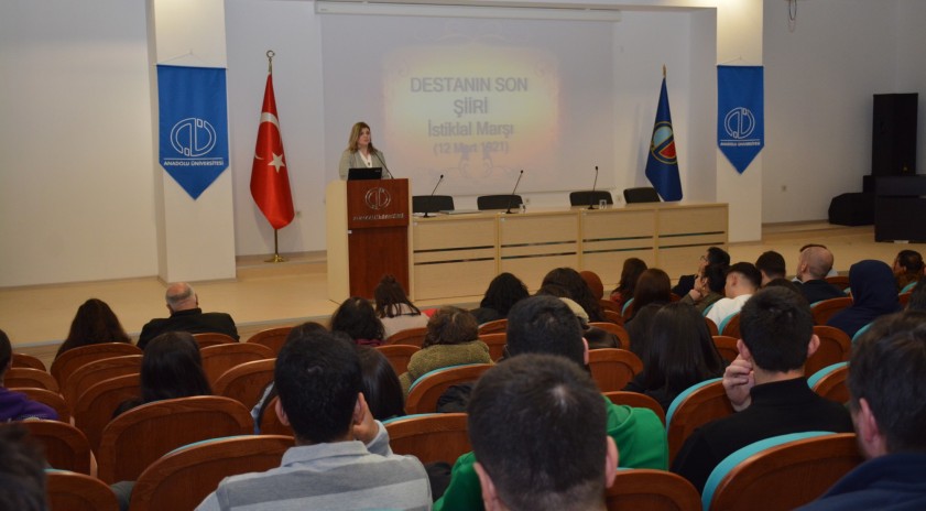 Eğitim Fakültesinde Mehmet Akif konuşuldu