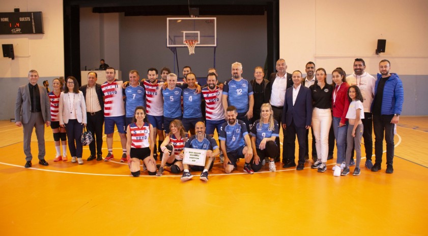 Personel Voleybol Turnuvasında şampiyon AÖF oldu