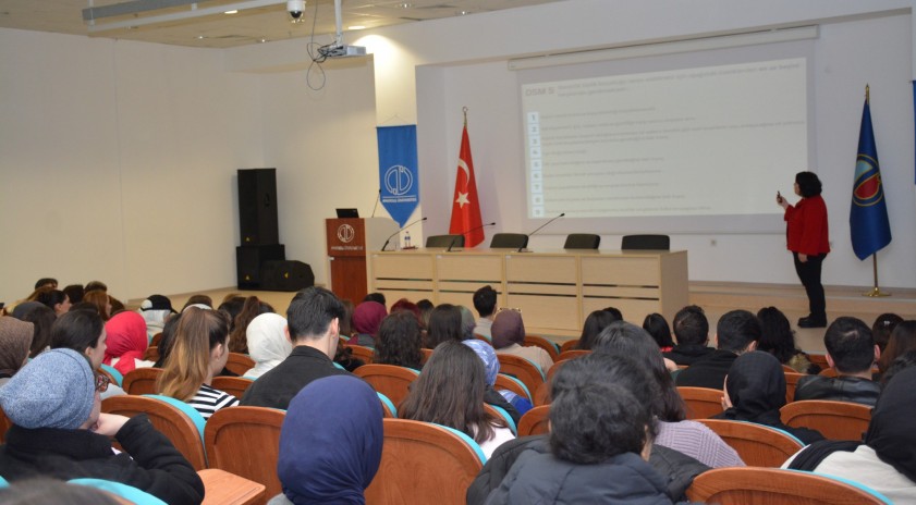 “Narsist Kişilerle Yaşamak” semineri gerçekleştirildi