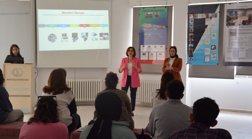 “Dijital Dünyada Hayatta Kalmak” semineri düzenlendi