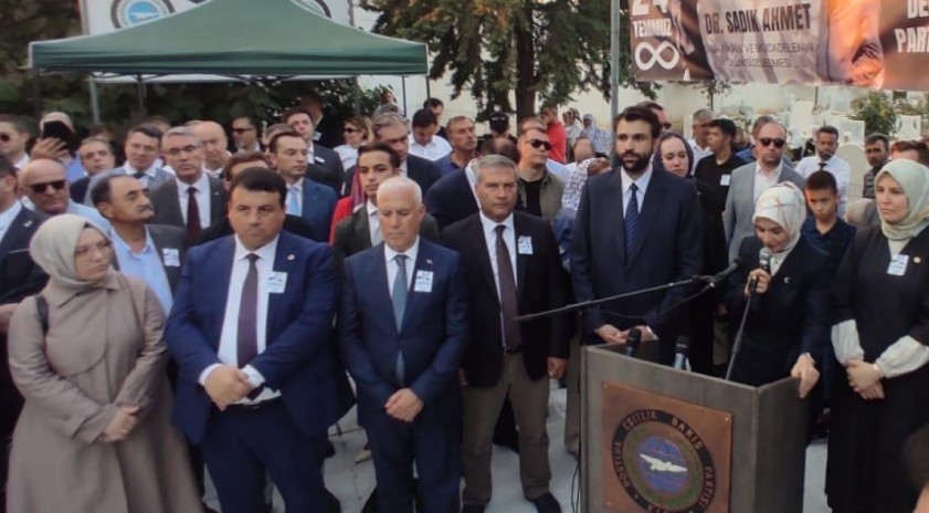 Rektör Adıgüzel, Batı Trakya Türkleri Lideri Merhum Dr. Sadık Ahmet’in anma törenine katıldı