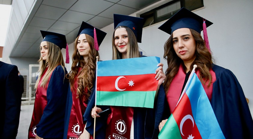 Anadolu Üniversitesi Bakü’de mezuniyet töreni düzenleyecek