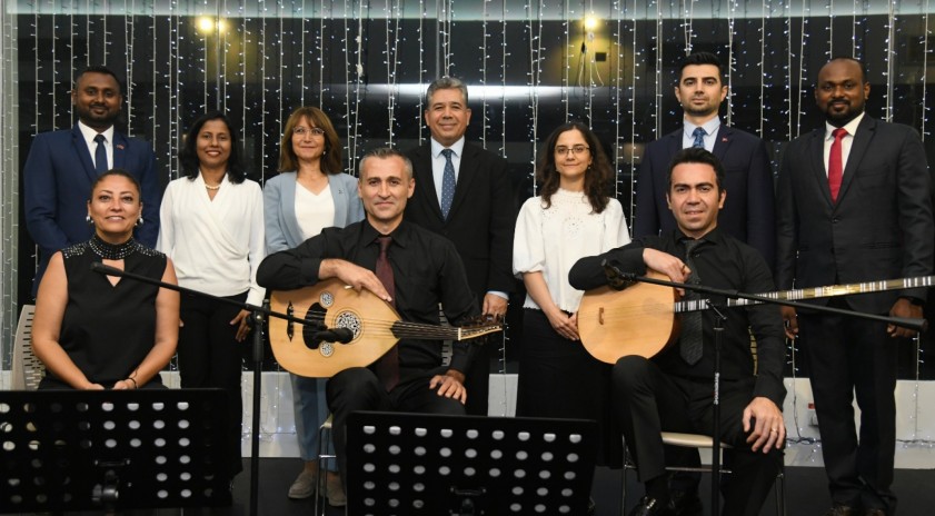 Anadolu Türk Müziği Topluluğu Kolombo’da izleyicileri büyüledi