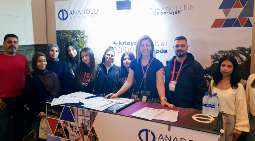 Anadolu Üniversitesi, Adana Üniversite tanıtım fuarında yoğun ilgi gördü