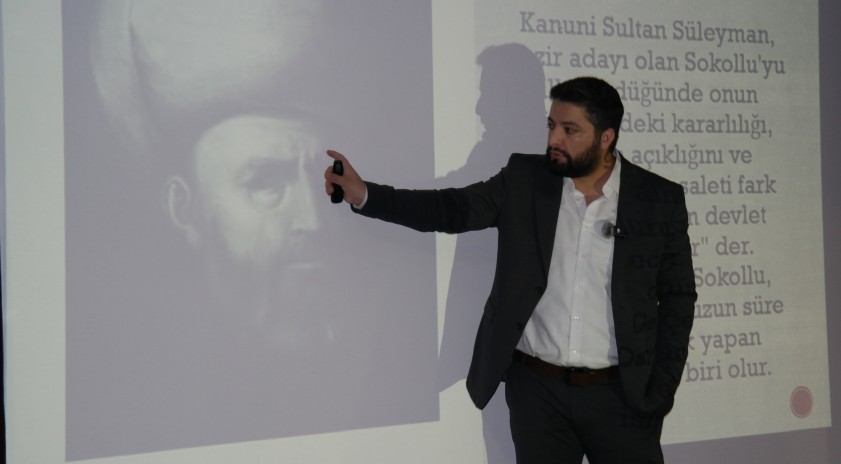 Anadolu &Uuml;niversitesi&rsquo;nde &ldquo;T&uuml;rk K&uuml;lt&uuml;r&uuml;nde Karakter Analizi&rdquo; s&ouml;yleşisi ger&ccedil;ekleştirildi