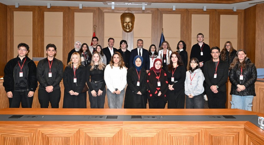 &ldquo;Otizme Dokunan Yarınlar Projesi&rdquo; kapsamında Anadolu &Uuml;niversitesi&rsquo;ne ziyaret