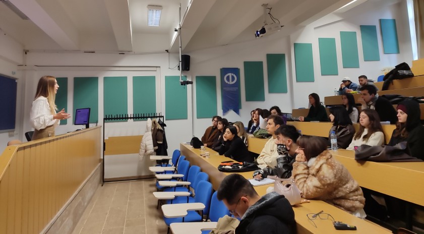 Erasmus &Ouml;ğrenci Hareketliliği Tanıtım Semineri ger&ccedil;ekleştirildi