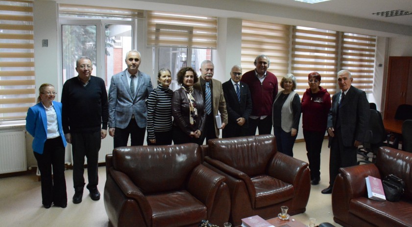 Prof. Dr Akar &Ouml;cal Anısına Ticaret Hukuku Kongresi Armağan Kitabı Takdim T&ouml;reni d&uuml;zenlendi