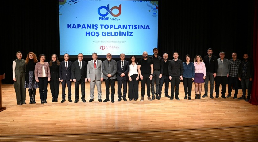 Prof. Dr. İbrahim H. Diken y&uuml;r&uuml;t&uuml;c&uuml;l&uuml;ğ&uuml;nde ger&ccedil;ekleştirilen &ldquo;Proje Dil-Dav&rdquo;ın kapanış toplantısı ger&ccedil;ekleştirildi