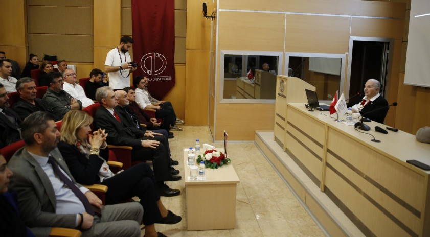 Kazım Karabekir&rsquo;in hatırası Anadolu &Uuml;niversitesi&rsquo;nde yaşatıldı