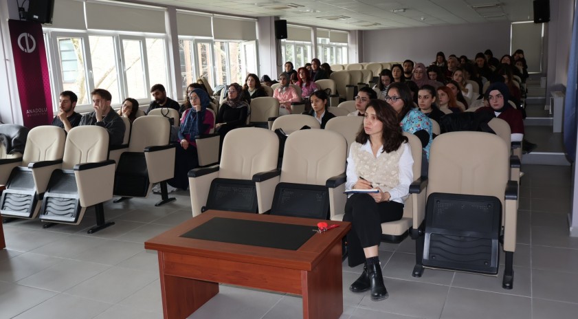 Dil ve konuşma terapisi s&uuml;recinde kritik aşamalar 